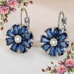 Rhinestone Flower Decor Hoop Earrings